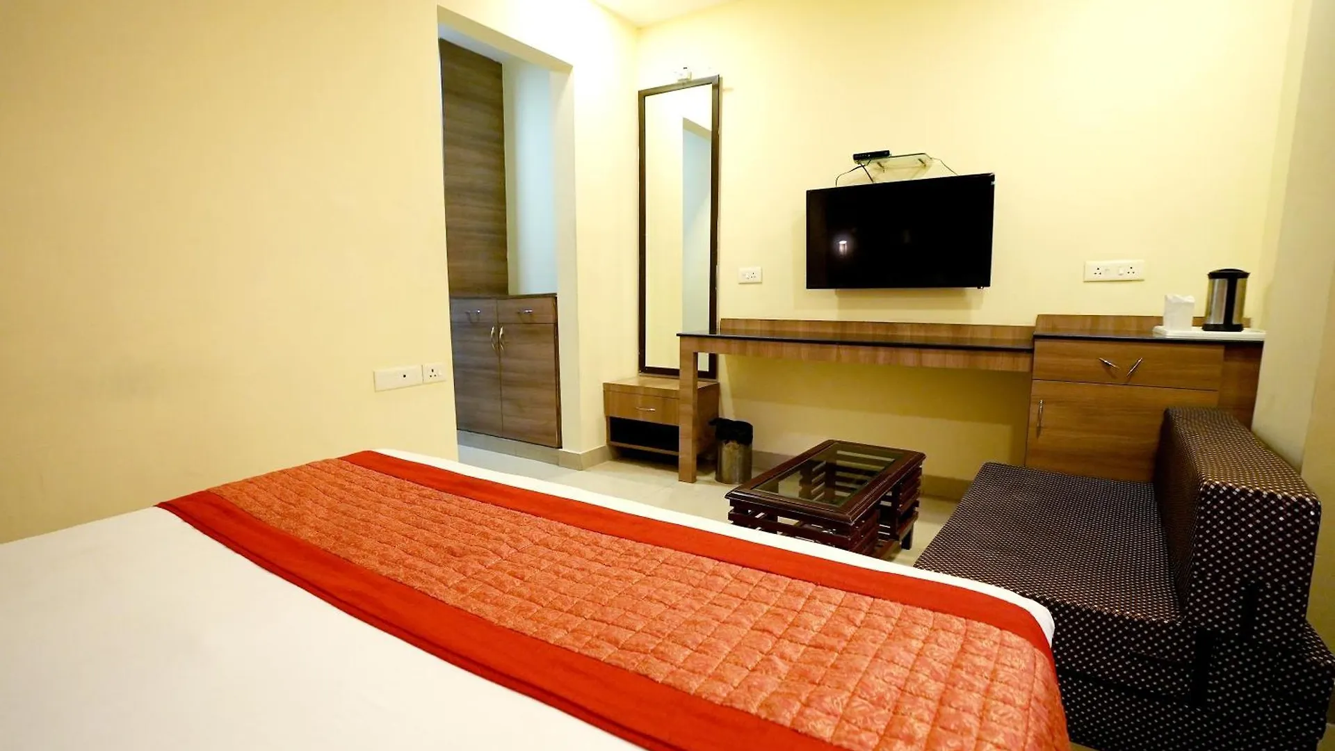 ***  Hotel Silver Stone Delhi  India